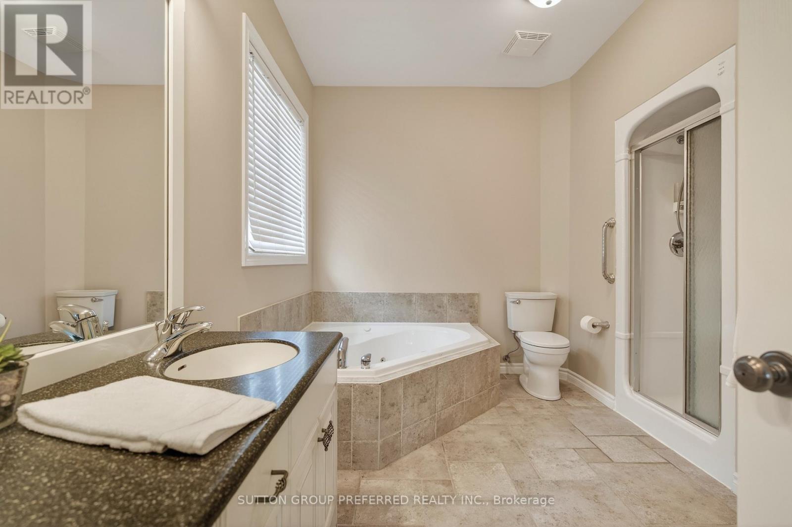 22 SPRINGFIELD WAY, Middlesex Centre (Kilworth), Ontario, N0L1R0 — Photo 26