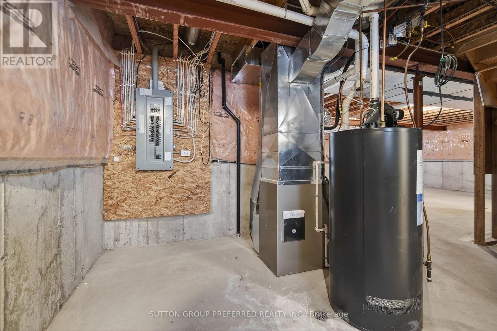 22 SPRINGFIELD WAY, Middlesex Centre (Kilworth), Ontario, N0L1R0 — Photo 7