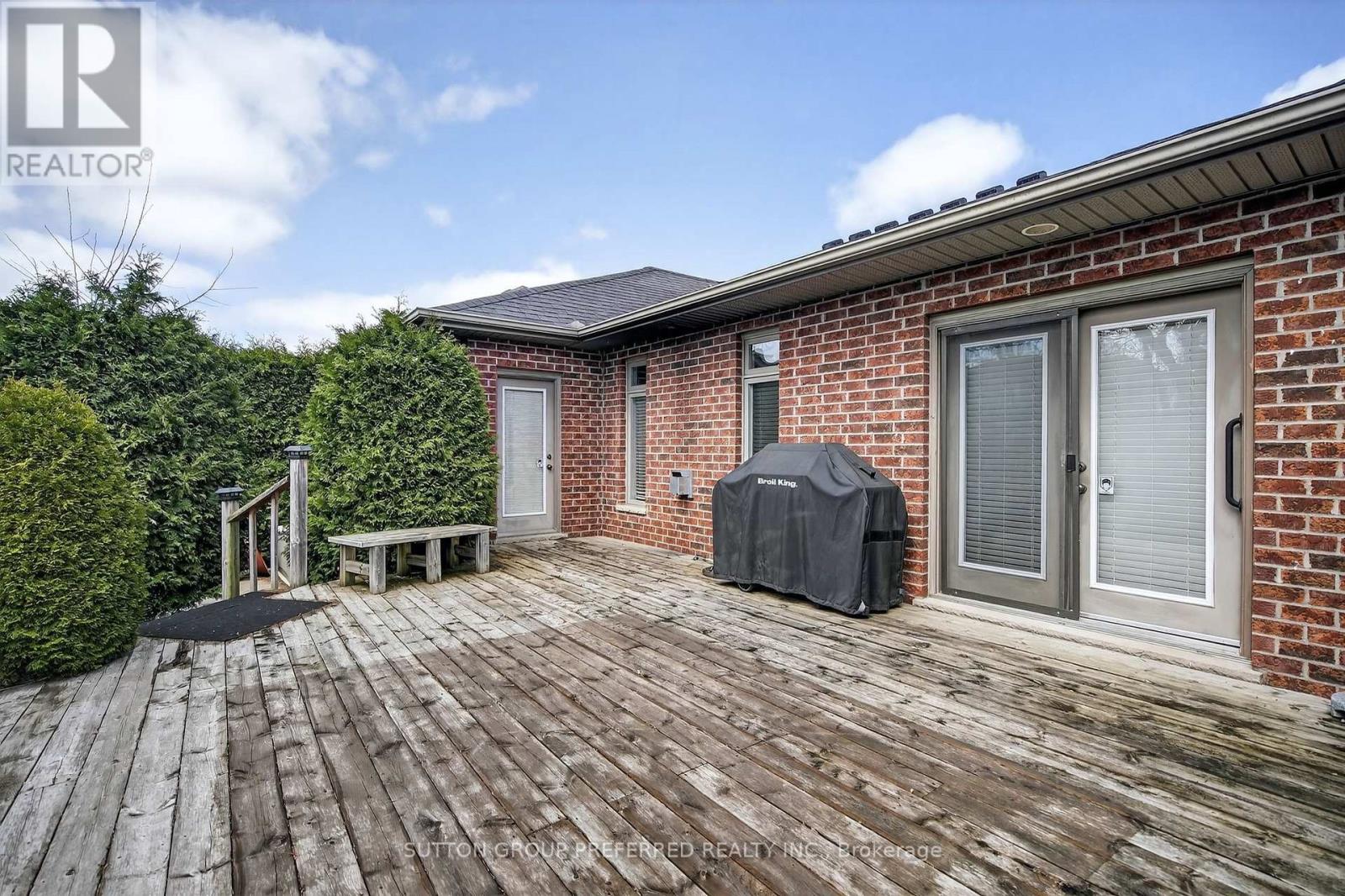 22 SPRINGFIELD WAY, Middlesex Centre (Kilworth), Ontario, N0L1R0 — Photo 8