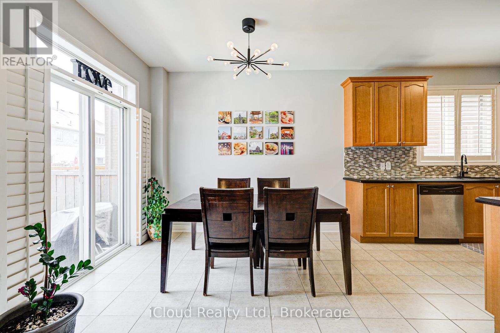 29 TEAL CREST CIRCLE, Brampton (Credit Valley), Ontario, L6X2Z5 — Photo 13