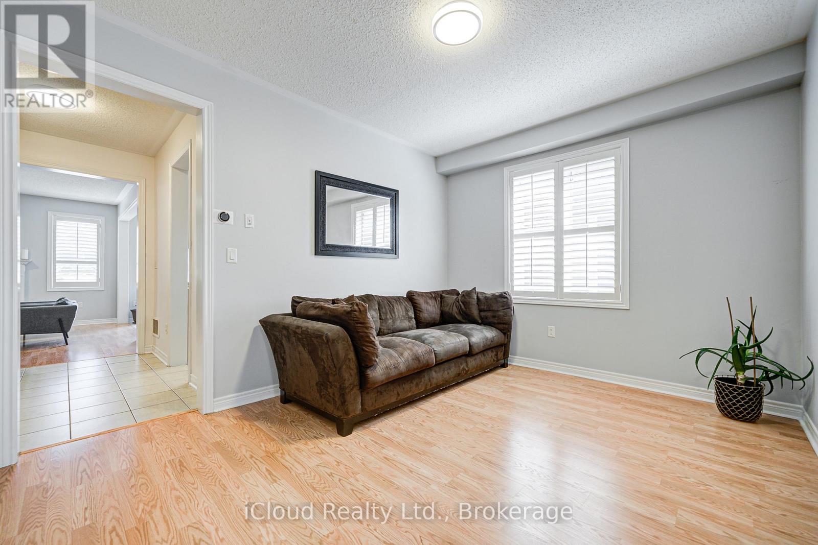 29 TEAL CREST CIRCLE, Brampton (Credit Valley), Ontario, L6X2Z5 — Photo 5