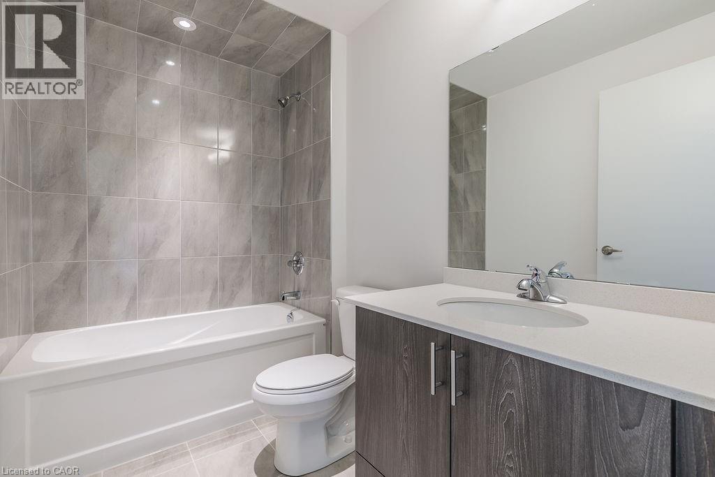 16 MARKLE Crescent Unit# 207, Ancaster, Ontario, L9G0H4 — Photo 12