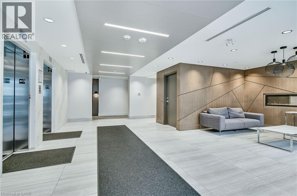 16 MARKLE Crescent Unit# 207, Ancaster, Ontario, L9G0H4 — Photo 19