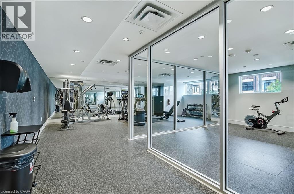 16 MARKLE Crescent Unit# 207, Ancaster, Ontario, L9G0H4 — Photo 4