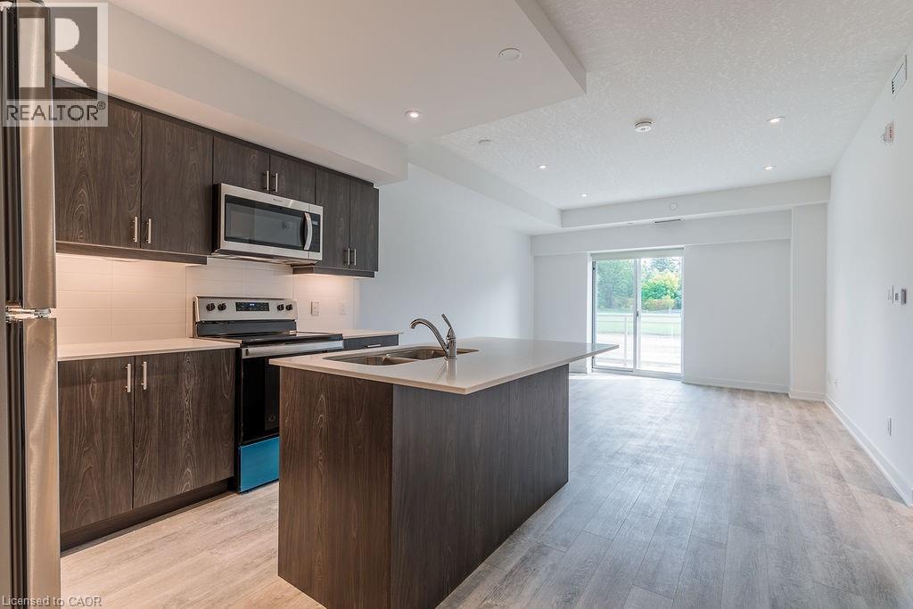 16 MARKLE Crescent Unit# 207, Ancaster, Ontario, L9G0H4 — Photo 6