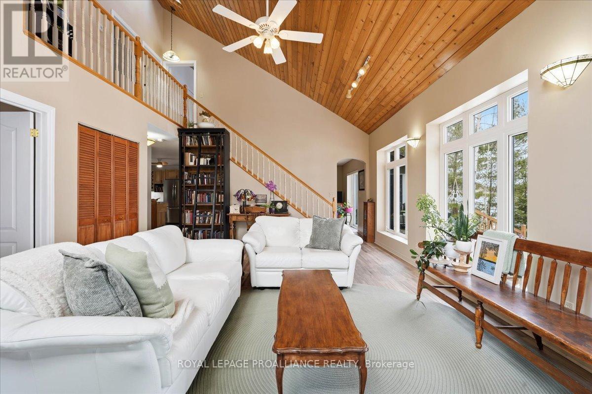 13 MAZINAW HEIGHTS ROAD N, Frontenac (Frontenac North), Ontario, K0H1K0 — Photo 11