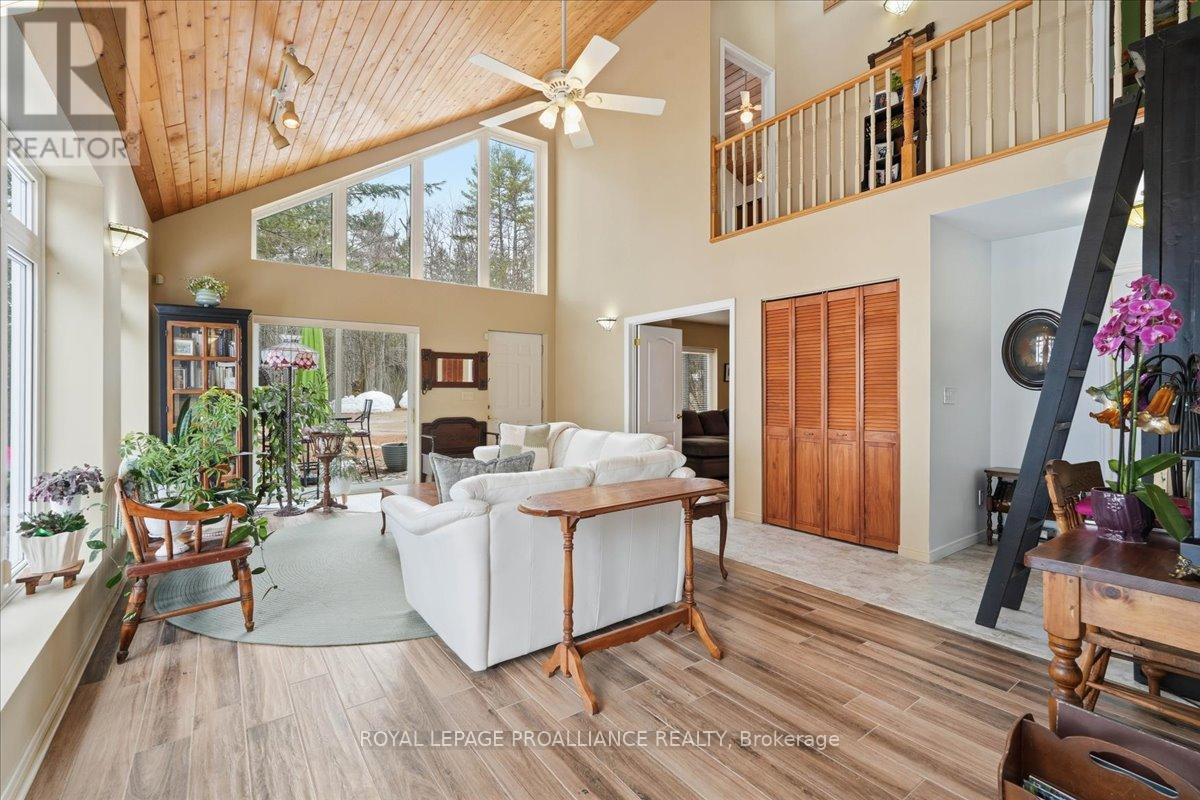 13 MAZINAW HEIGHTS ROAD N, Frontenac (Frontenac North), Ontario, K0H1K0 — Photo 13