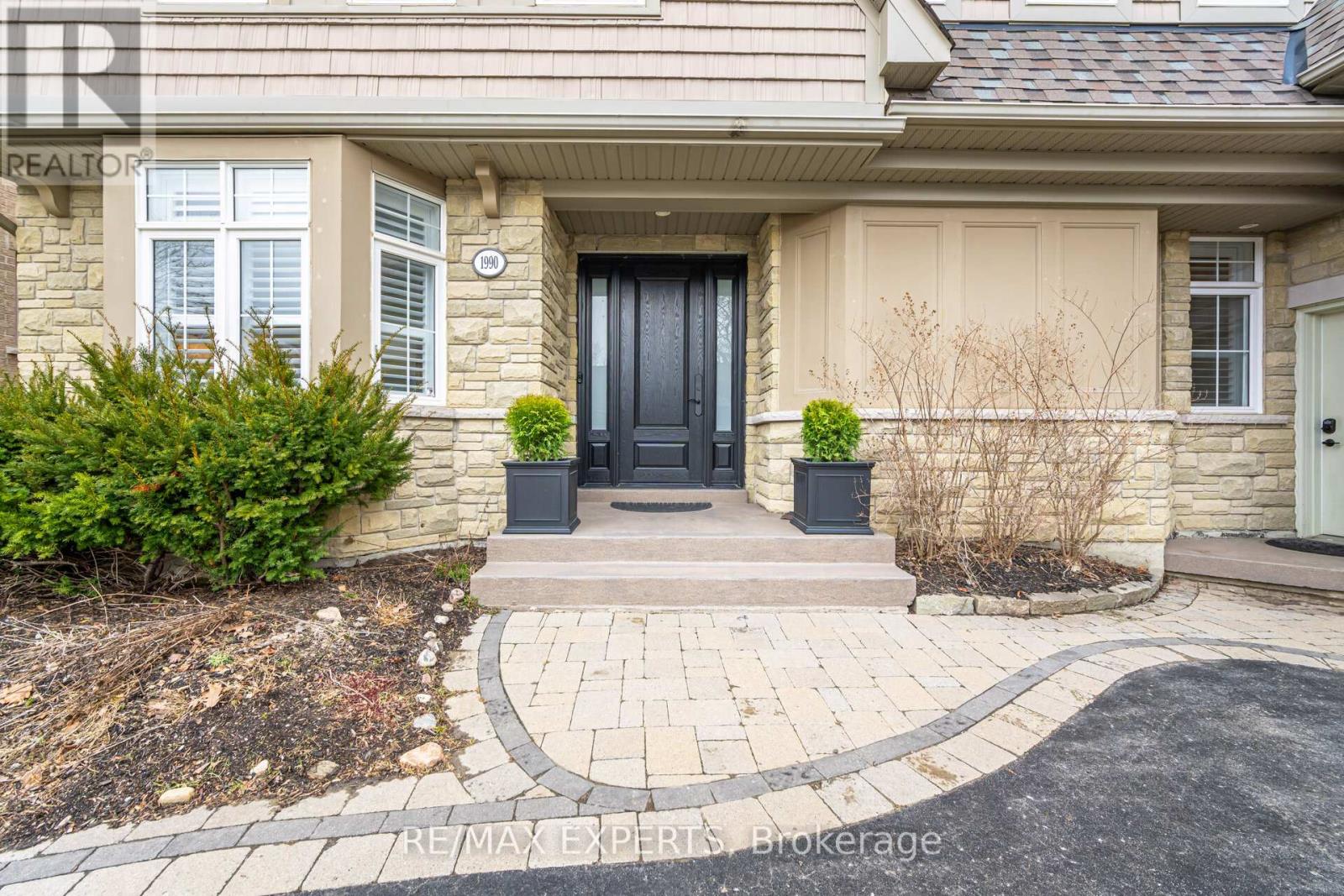 1990 SOLAR PLACE, Oshawa (Windfields), Ontario, L1L0A3 — Photo 3