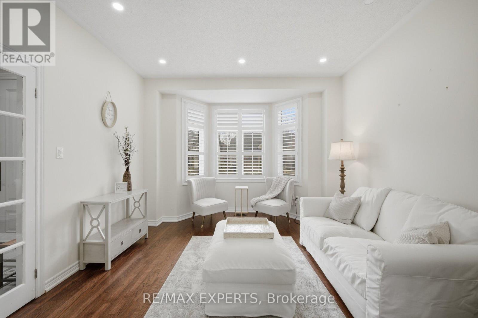 1990 SOLAR PLACE, Oshawa (Windfields), Ontario, L1L0A3 — Photo 6