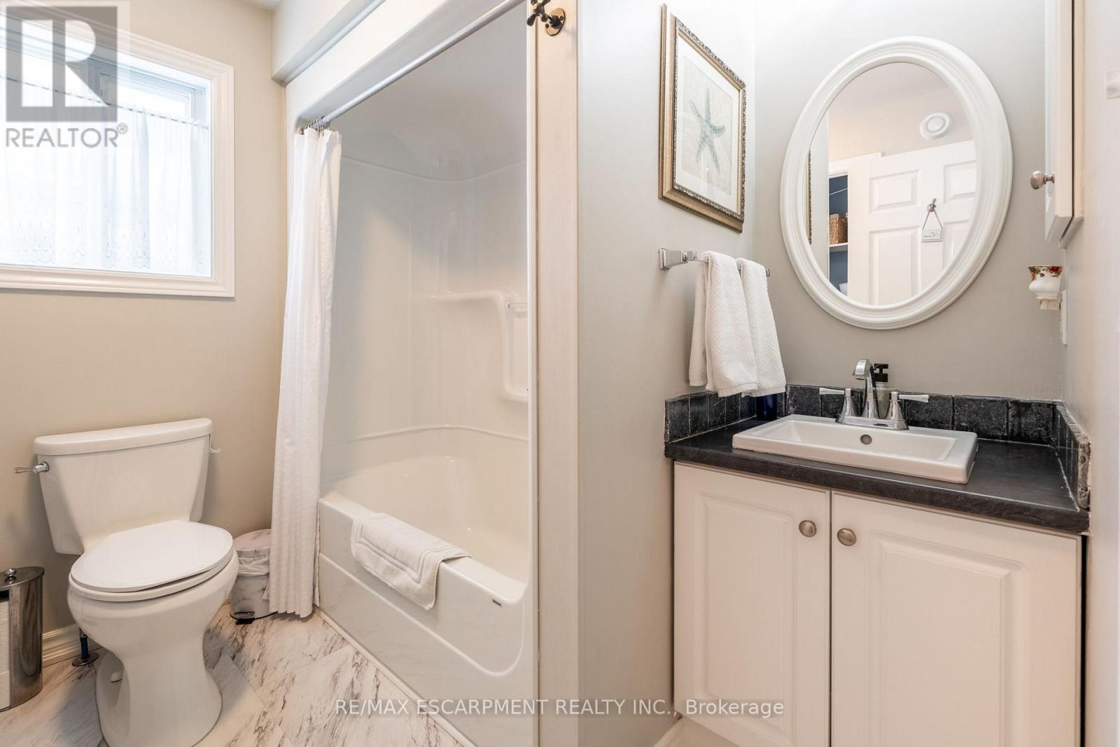 136 GLENARIFF DRIVE, Hamilton, Ontario, L8B1A5 — Photo 19
