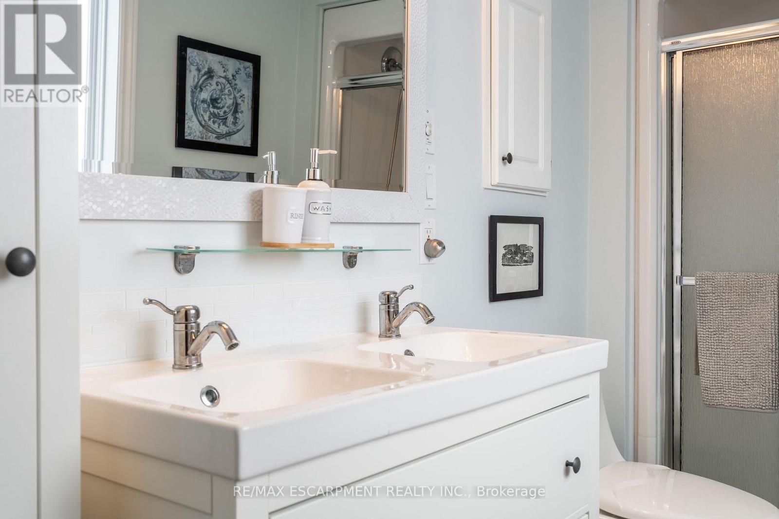 136 GLENARIFF DRIVE, Hamilton, Ontario, L8B1A5 — Photo 25