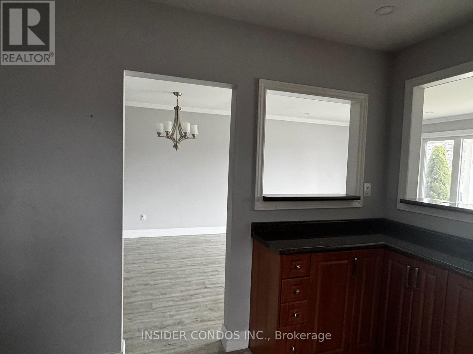 UPPER - 49 DONCASTER DRIVE, Brampton (Southgate), Ontario, L6T1S8 — Photo 10