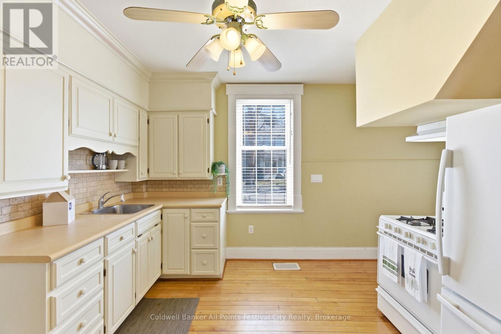 129 ONTARIO STREET, Central Huron (Clinton), Ontario, N0M1L0 — Photo 16