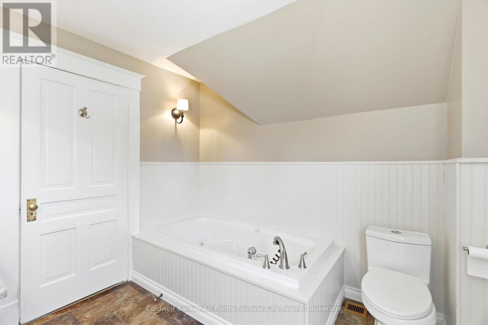 129 ONTARIO STREET, Central Huron (Clinton), Ontario, N0M1L0 — Photo 35