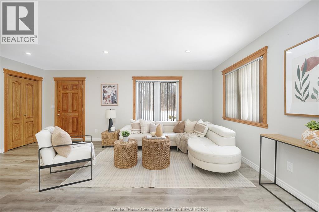 224 MERSEA RD 7, Leamington, Ontario, N8H3V8 — Photo 4