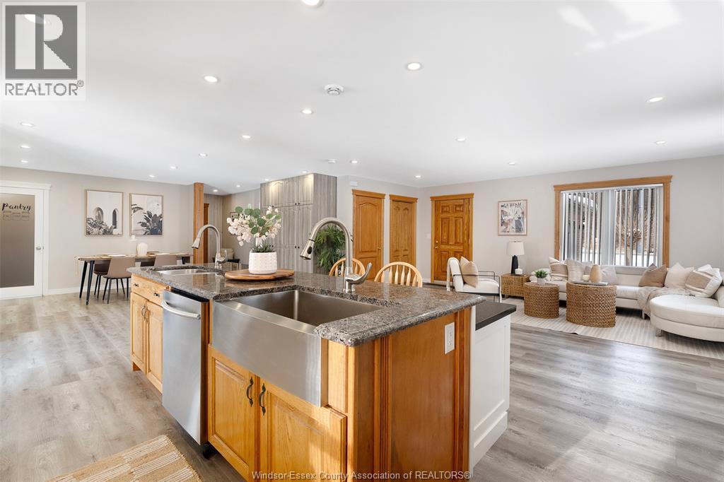 224 MERSEA RD 7, Leamington, Ontario, N8H3V8 — Photo 5