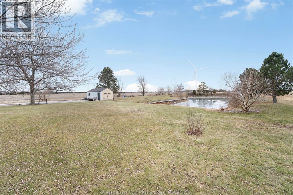 2989 LAKESHORE RD 305, Comber, Ontario, N0R1J0 — Photo 11