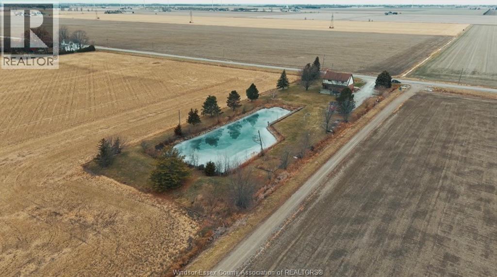 2989 LAKESHORE RD 305, Comber, Ontario, N0R1J0 — Photo 7