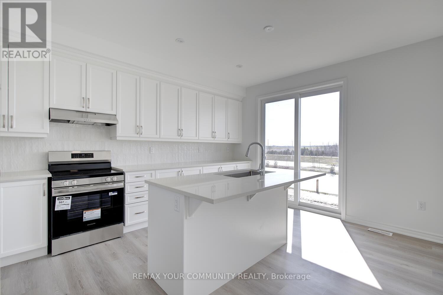 72 VINEWOOD CRESCENT, Barrie, Ontario, L9J1B4 — Photo 11