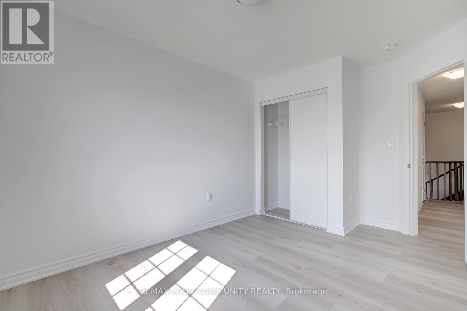 72 VINEWOOD CRESCENT, Barrie, Ontario, L9J1B4 — Photo 24