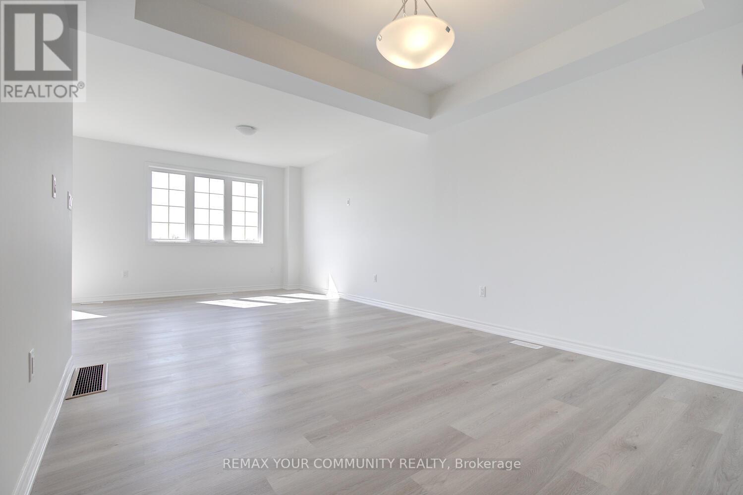 72 VINEWOOD CRESCENT, Barrie, Ontario, L9J1B4 — Photo 6