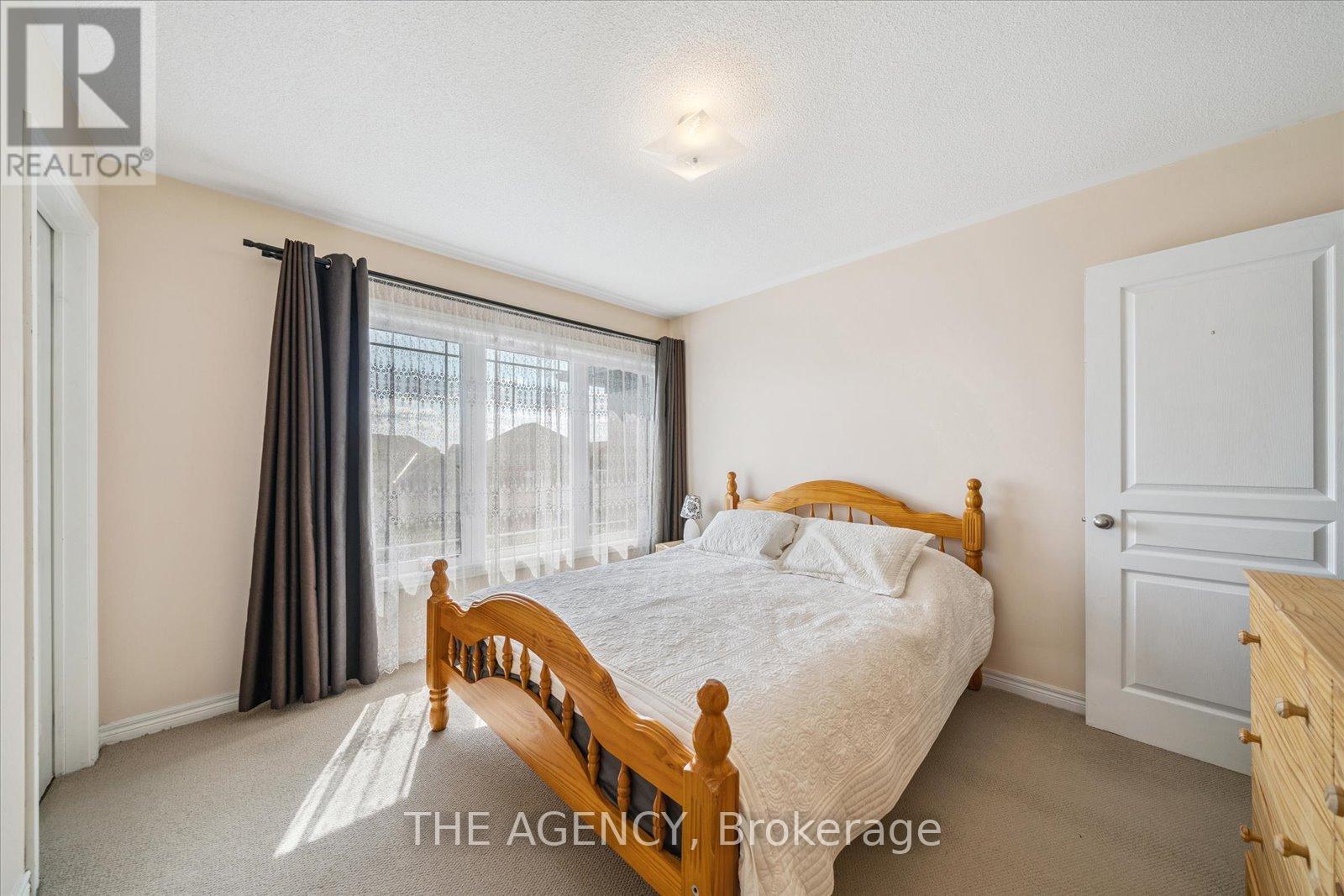 32 TIMNA CRESCENT, Vaughan (Patterson), Ontario, L6A4L7 — Photo 21