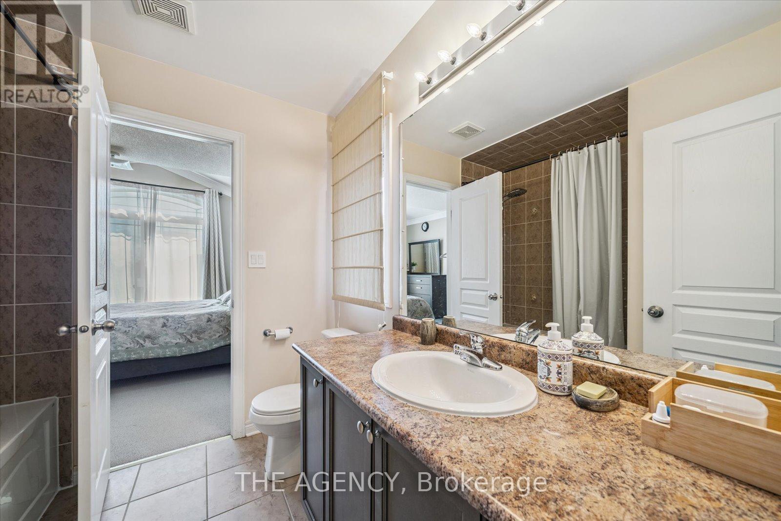 32 TIMNA CRESCENT, Vaughan (Patterson), Ontario, L6A4L7 — Photo 23