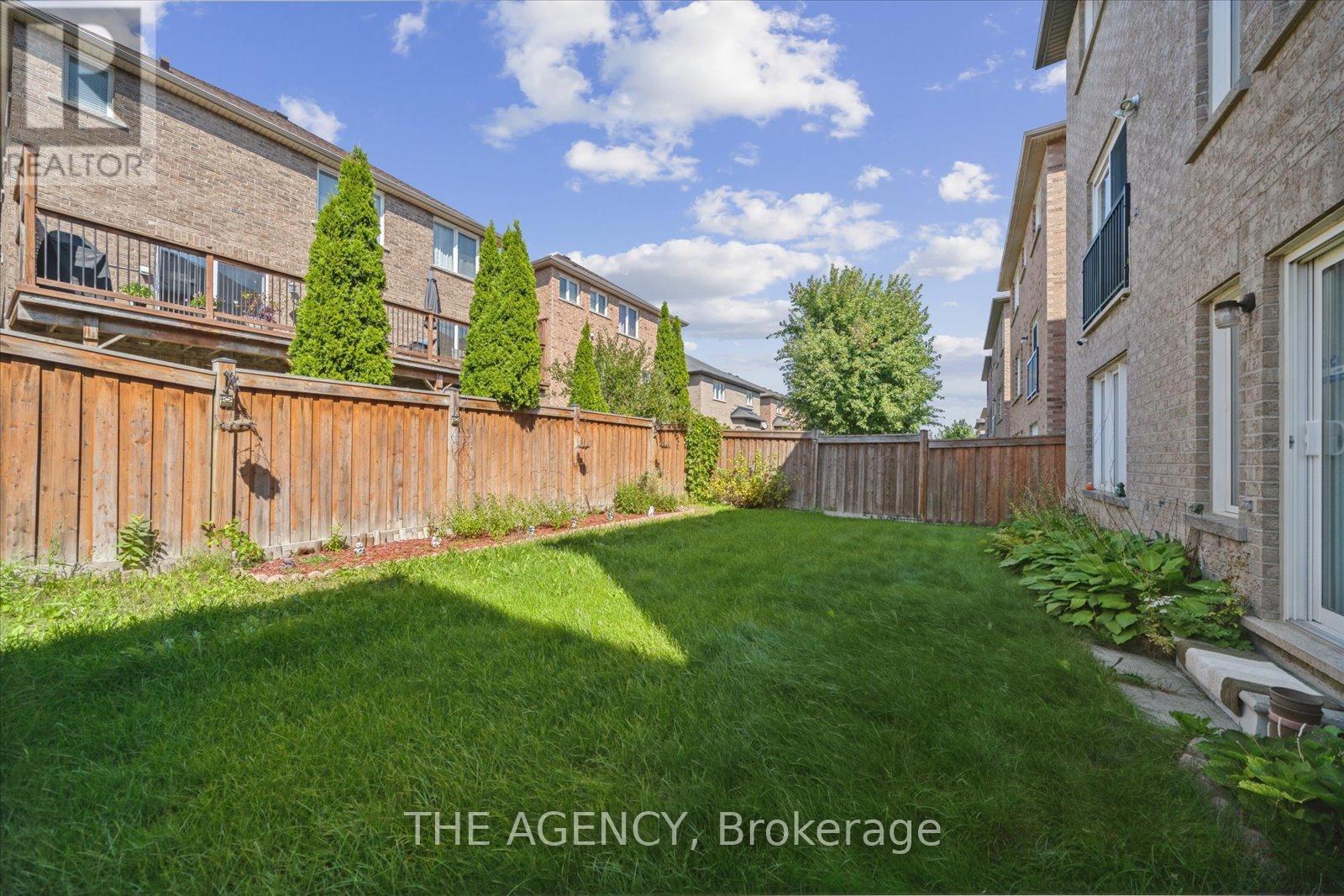 32 TIMNA CRESCENT, Vaughan (Patterson), Ontario, L6A4L7 — Photo 30