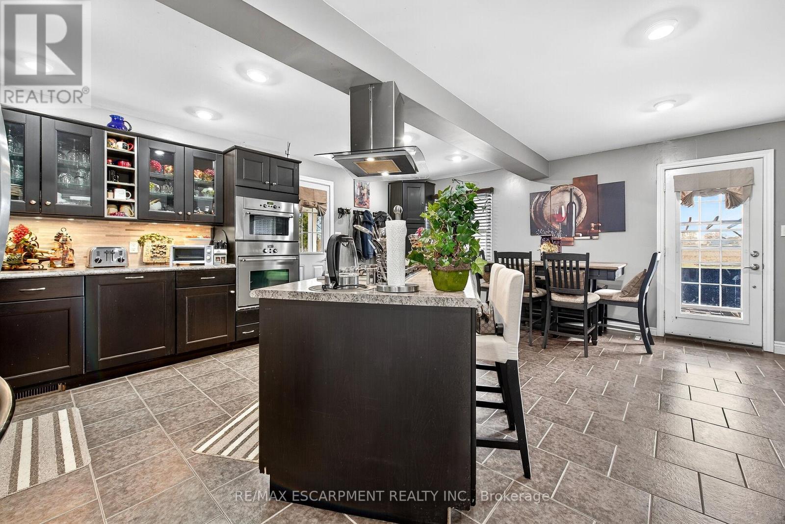 1597 TRINITY CHURCH ROAD, Hamilton, Ontario, L0R1P0 — Photo 7