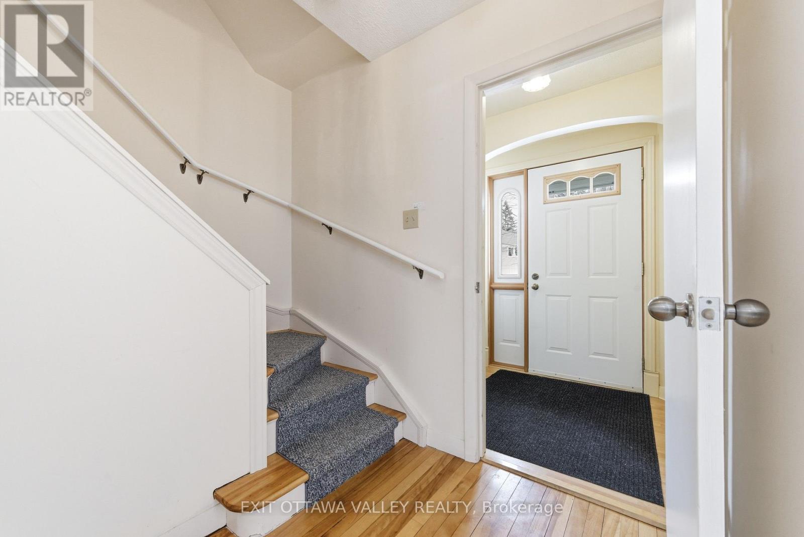 22 CABOT PLACE, Deep River, Ontario, K0J1P0 — Photo 16