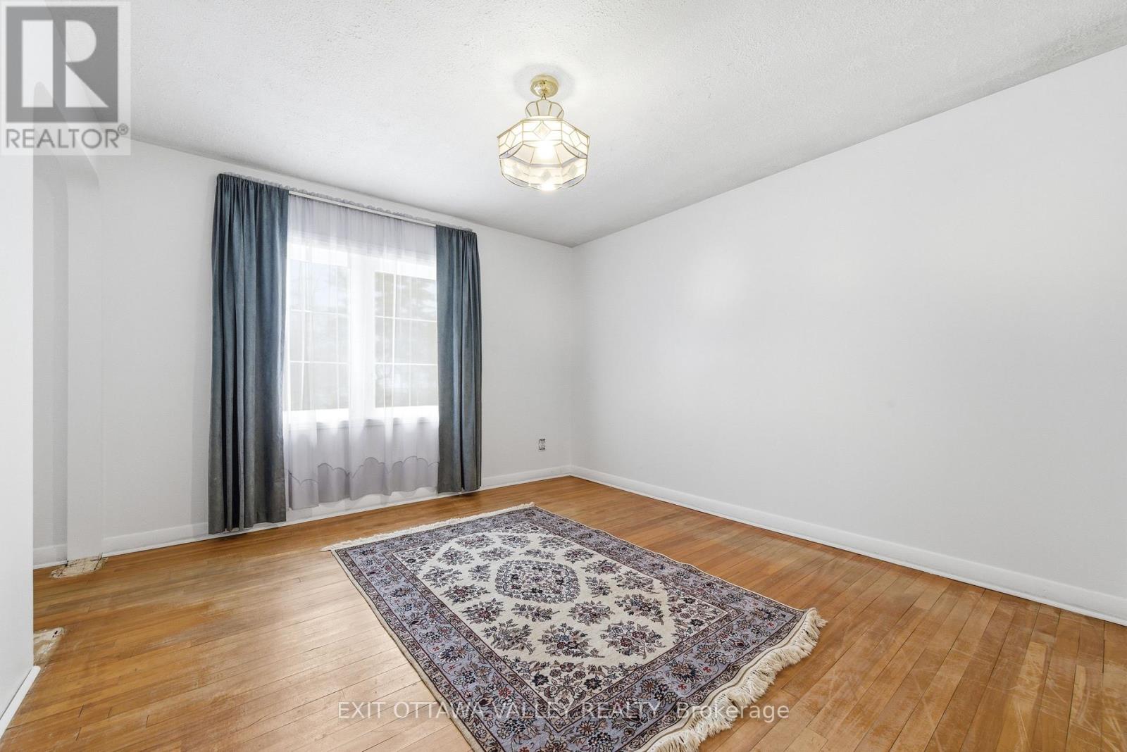 22 CABOT PLACE, Deep River, Ontario, K0J1P0 — Photo 18