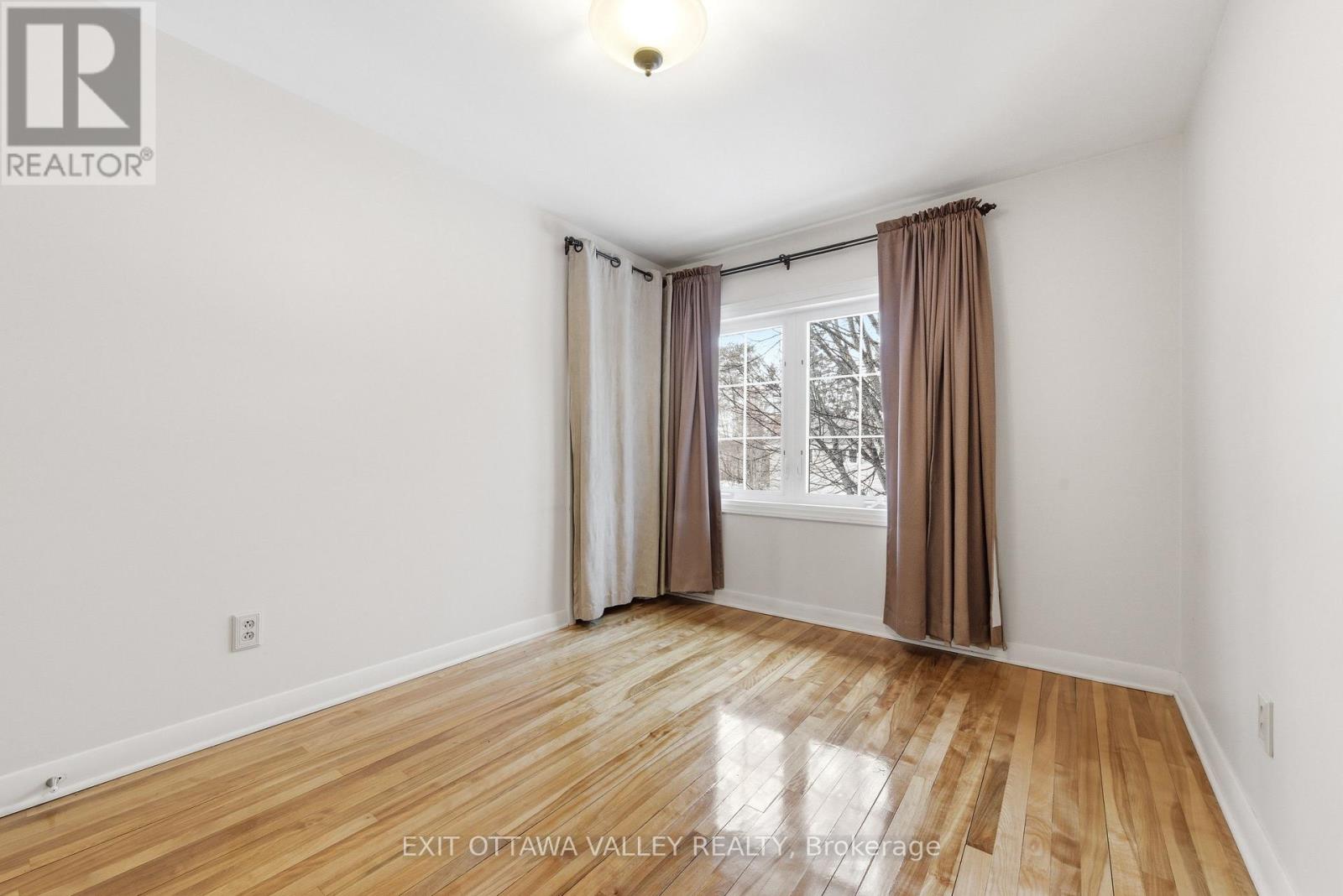 22 CABOT PLACE, Deep River, Ontario, K0J1P0 — Photo 21