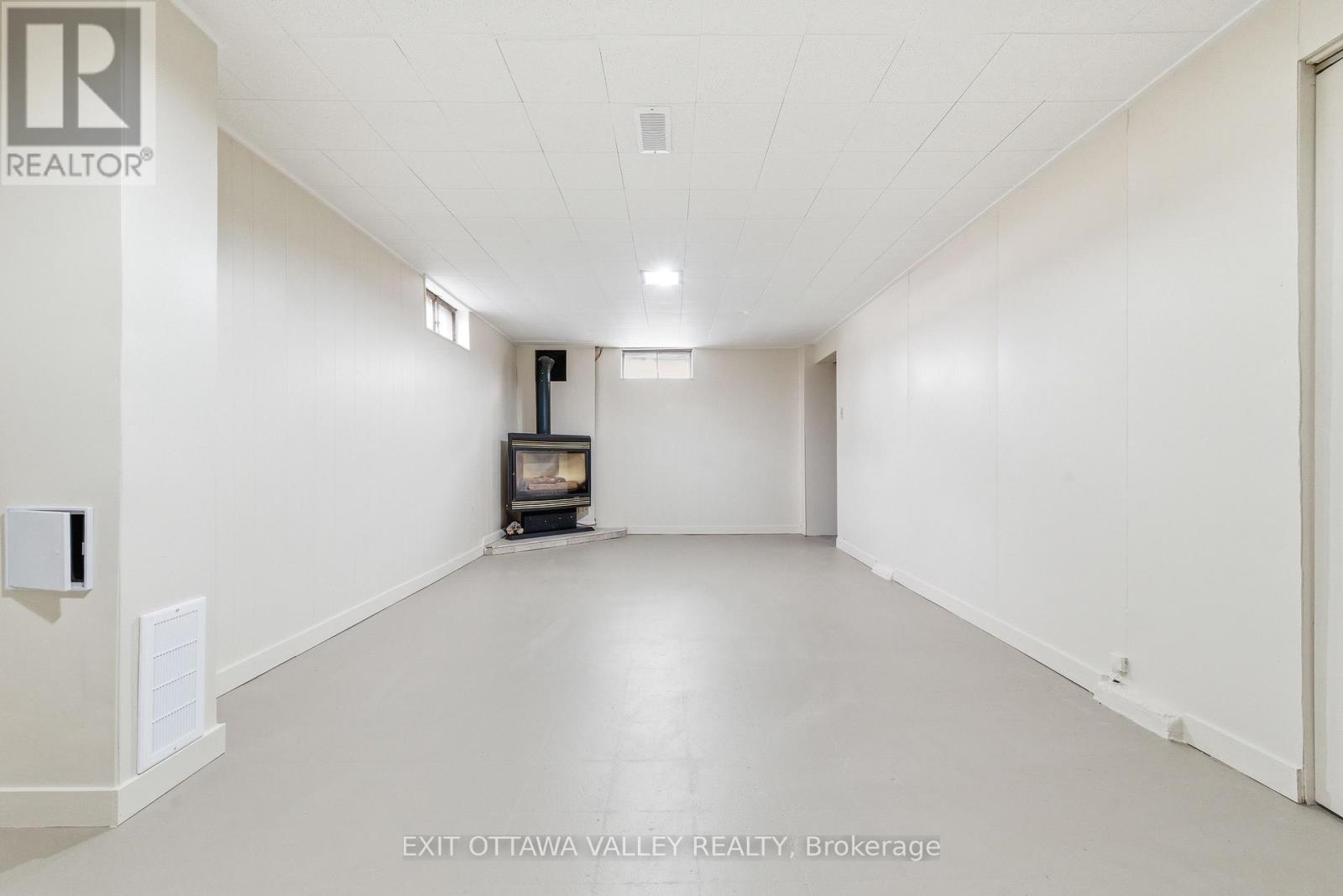 22 CABOT PLACE, Deep River, Ontario, K0J1P0 — Photo 25