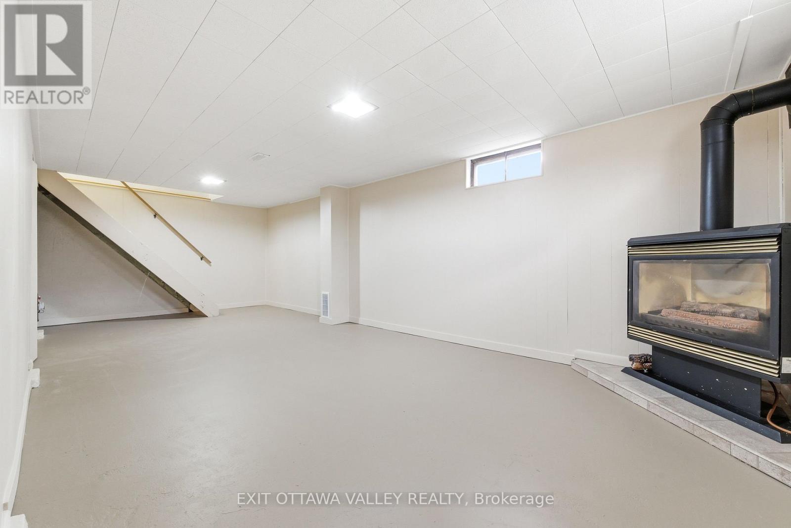 22 CABOT PLACE, Deep River, Ontario, K0J1P0 — Photo 27