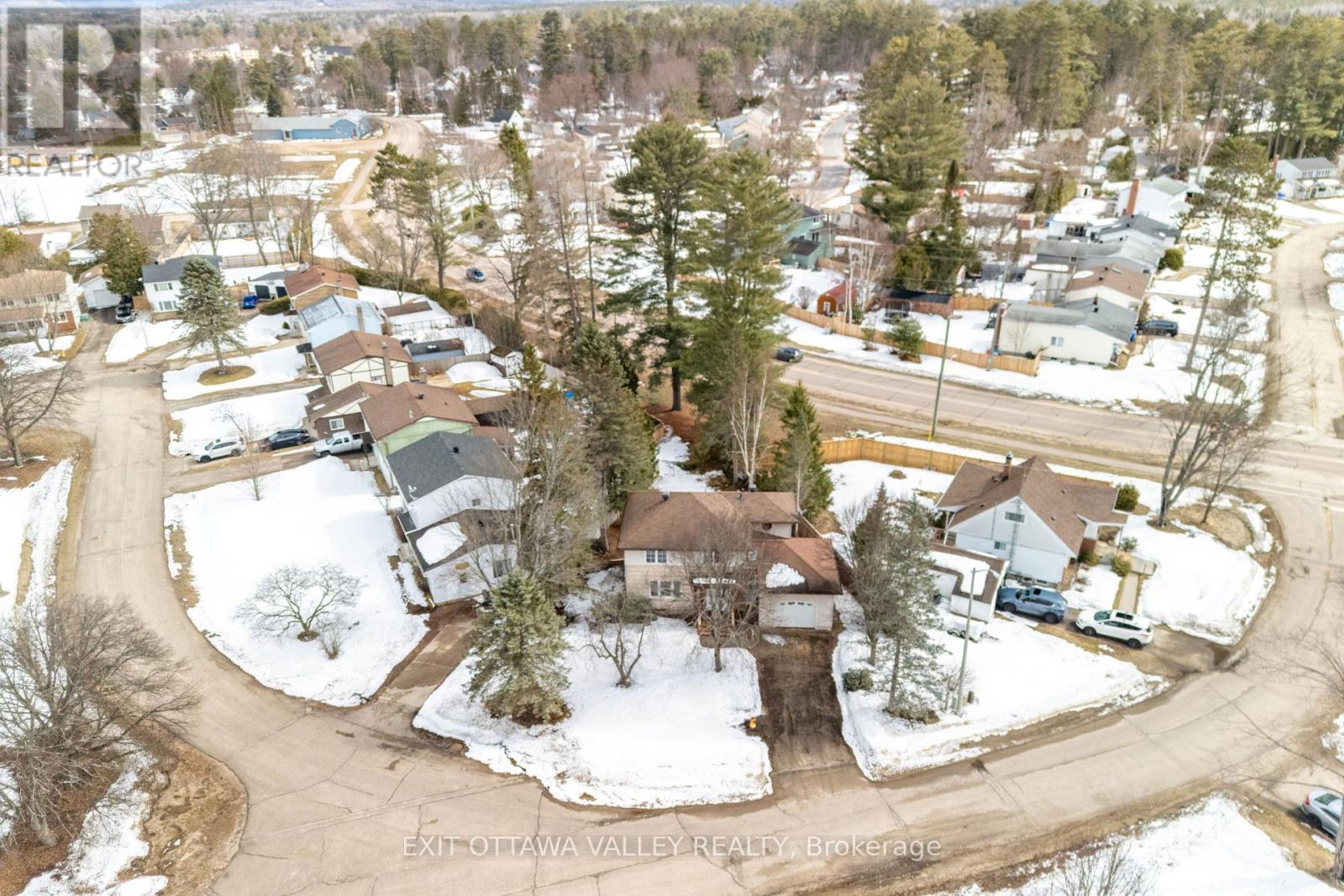 22 CABOT PLACE, Deep River, Ontario, K0J1P0 — Photo 34