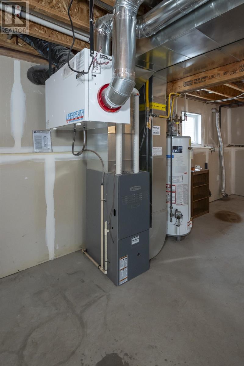 313 South Creek ST, Thunder Bay, Ontario, P7B7C2 — Photo 40