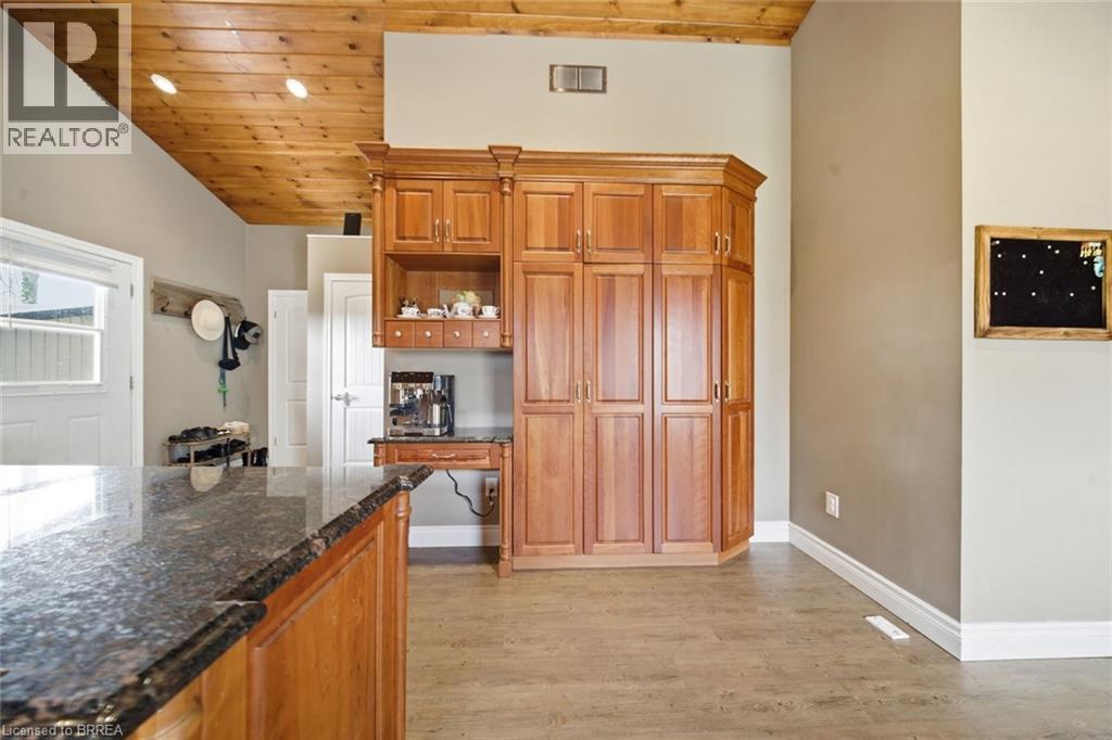 11 MALCOLM Street, Oakland, Ontario, N0E1L0 — Photo 8