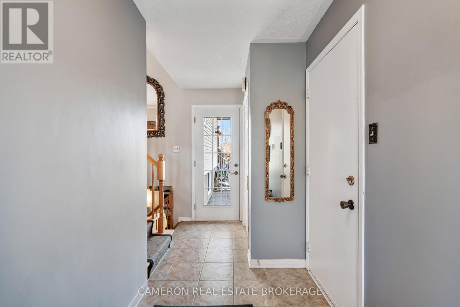 1343 LANCASTER CRESCENT, Cornwall, Ontario, K6H6R7 — Photo 3