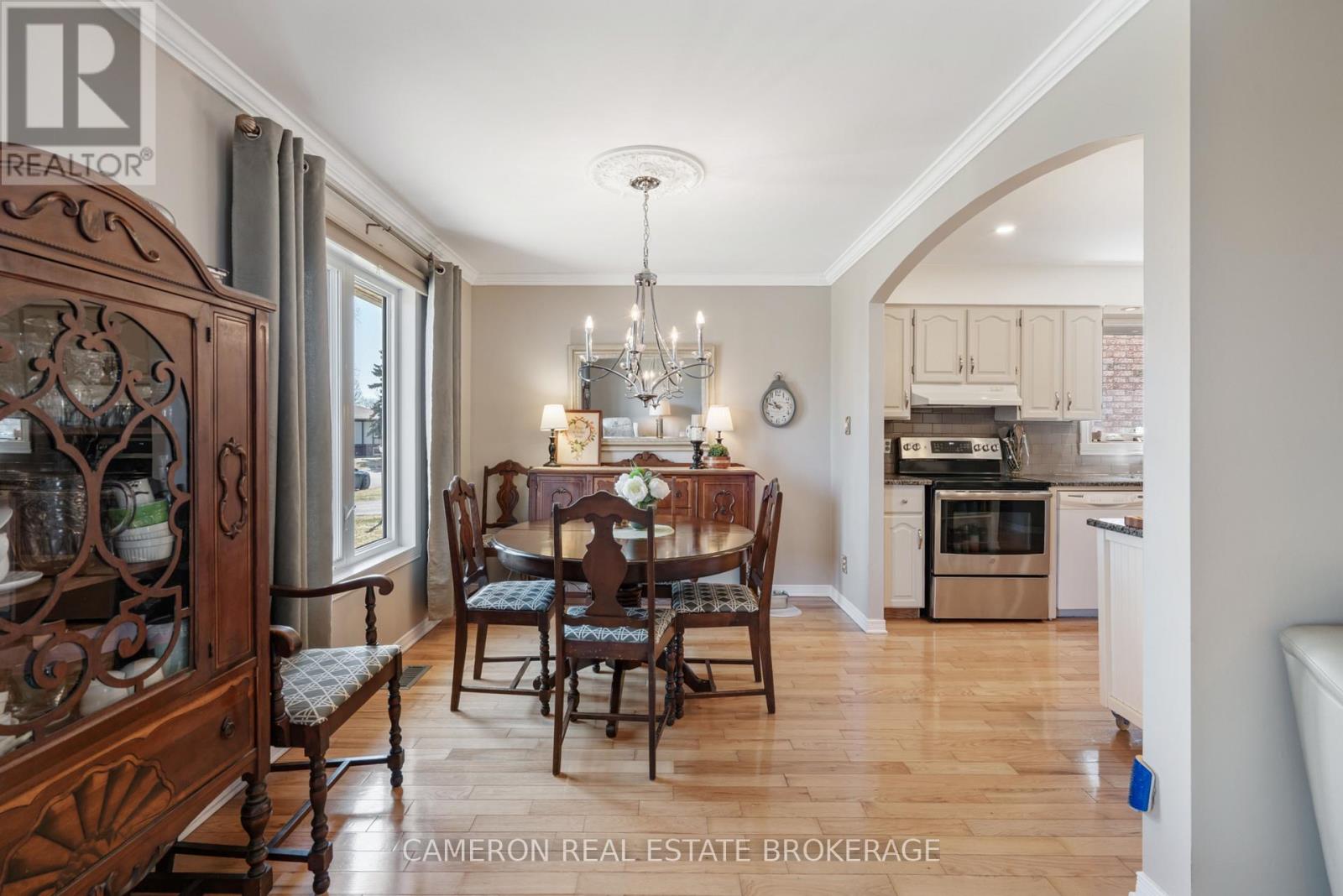 1343 LANCASTER CRESCENT, Cornwall, Ontario, K6H6R7 — Photo 7