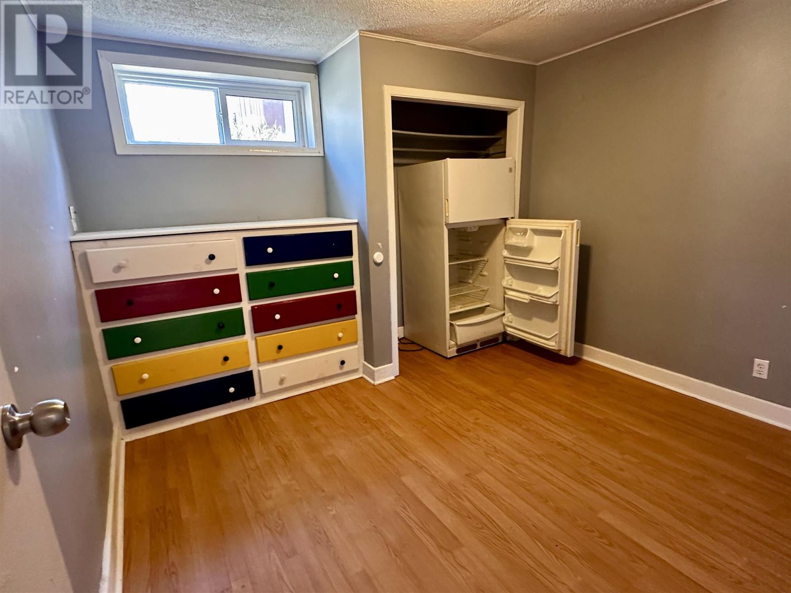 98A Axmith AVE, Elliot Lake, Ontario, P5A1B8 — Photo 13