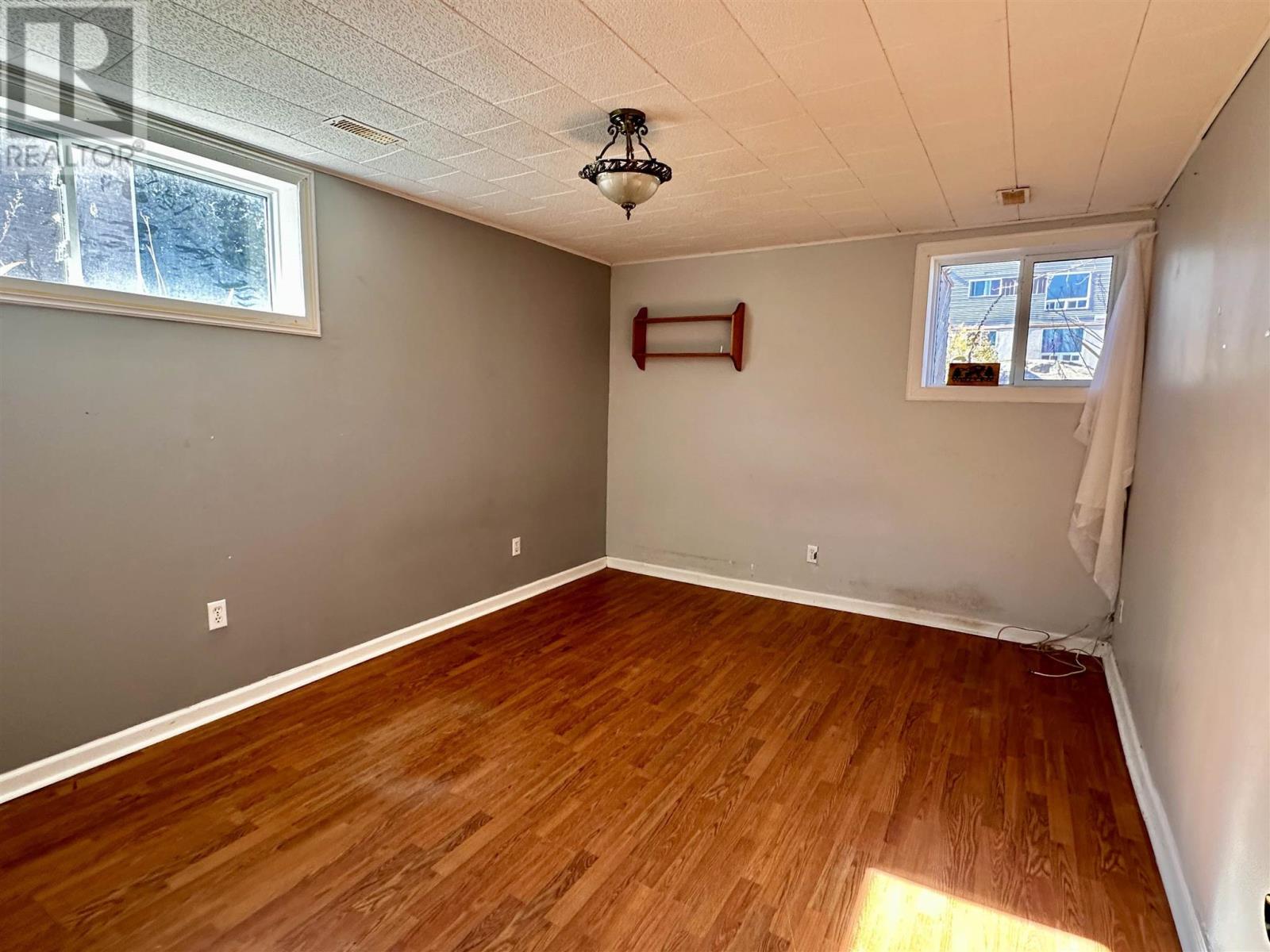 98A Axmith AVE, Elliot Lake, Ontario, P5A1B8 — Photo 9