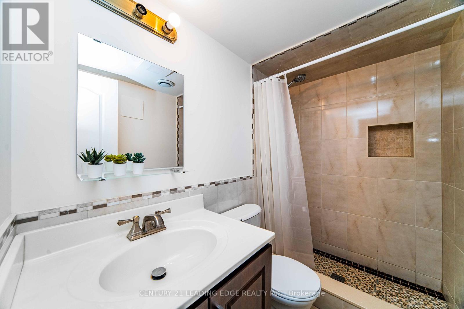 37 LANDSDOWN CRESCENT, Markham (Wismer), Ontario, L6E1M6 — Photo 16