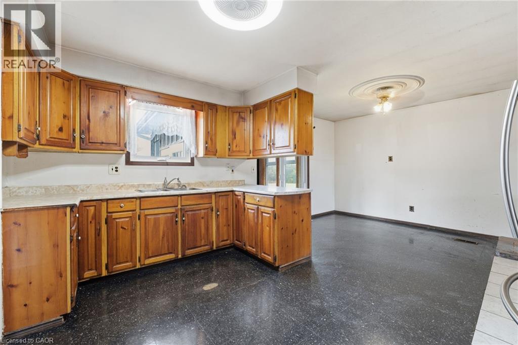 2091 6TH CONCESSION Road W, Hamilton, Ontario, N0B1L0 — Photo 11