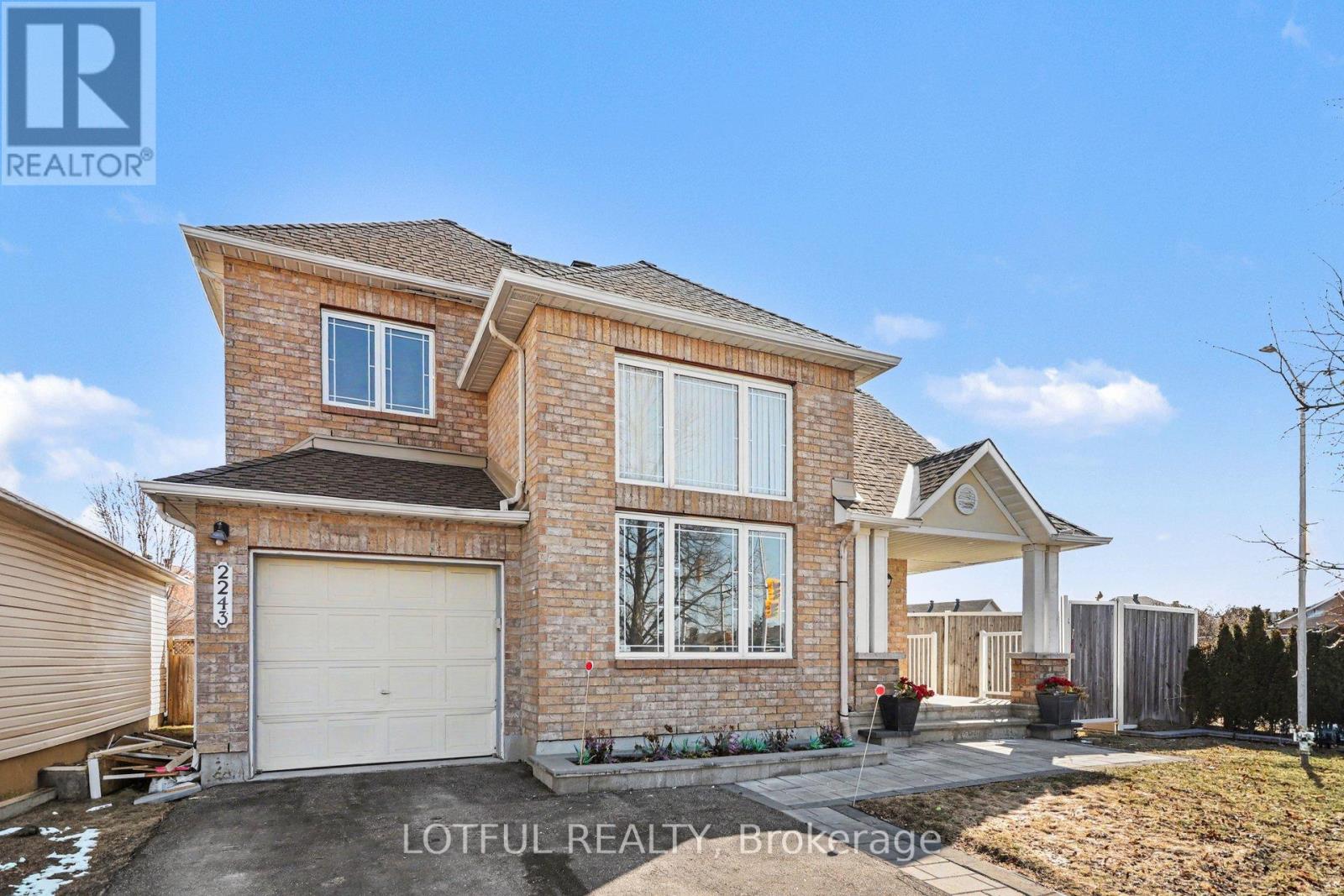 2243 ESPRIT DRIVE, Ottawa, Ontario, K4A4Z4 — Photo 3