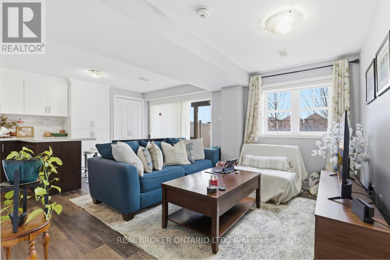 BSMT - 112 MINCING TRAIL, Brampton (Northwest Brampton), Ontario, L7A4S8 — Photo 2