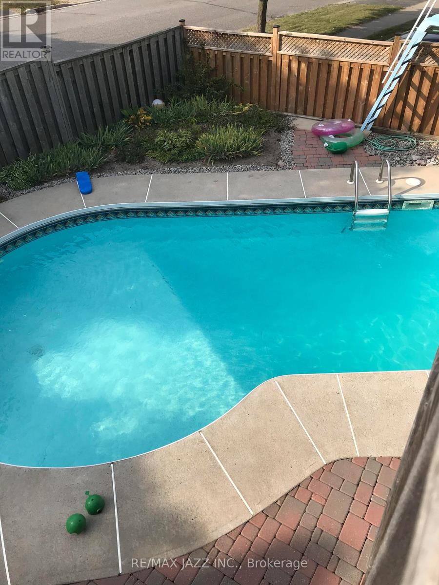 2 COOMER CRESCENT, Ajax (Central), Ontario, L1T3B6 — Photo 48