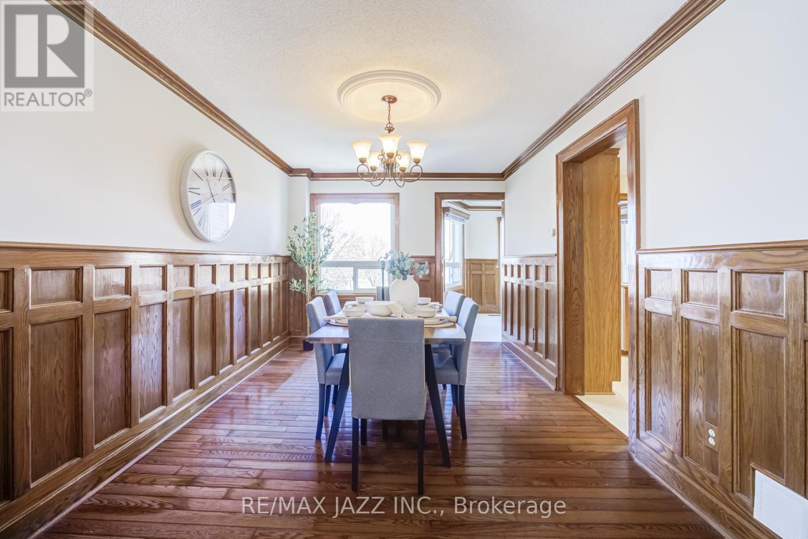 2 COOMER CRESCENT, Ajax (Central), Ontario, L1T3B6 — Photo 6