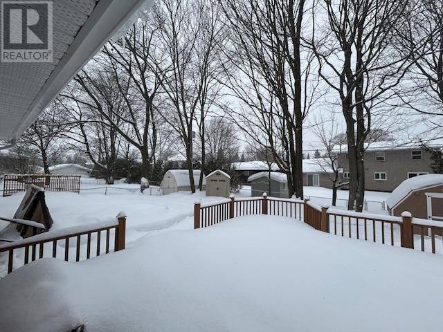 124 Pleasant DR, Sault Ste. Marie, Ontario, P6B4E2 — Photo 9