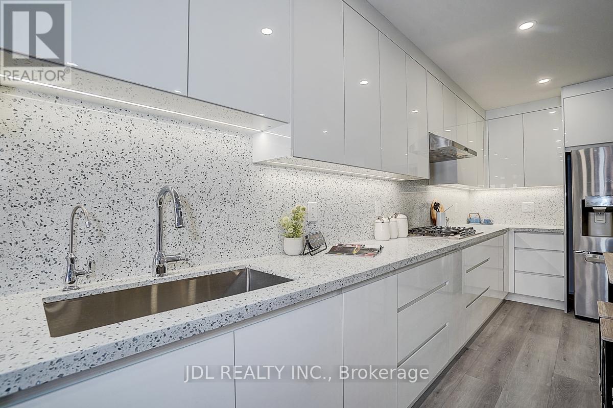 41 EMMITT ROAD W, Vaughan (Maple), Ontario, L6A3V8 — Photo 15