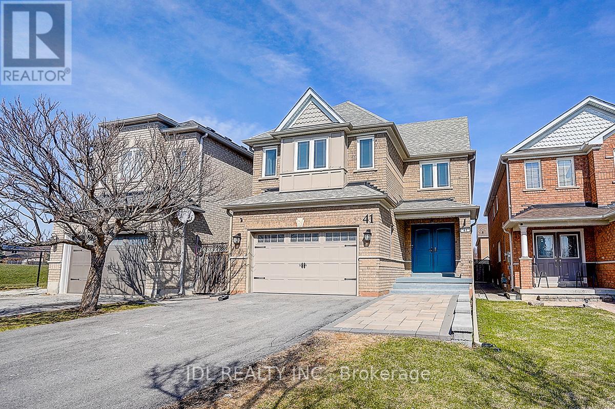 41 EMMITT ROAD W, Vaughan (Maple), Ontario, L6A3V8 — Photo 3